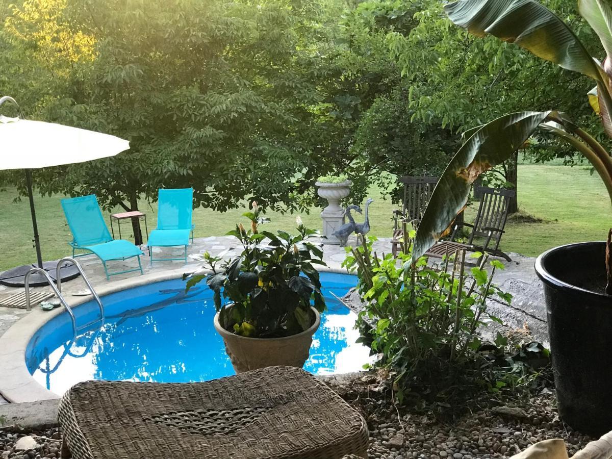 Le Peyrail Bed & Breakfast Les Leves-et-Thoumeyragues Luaran gambar