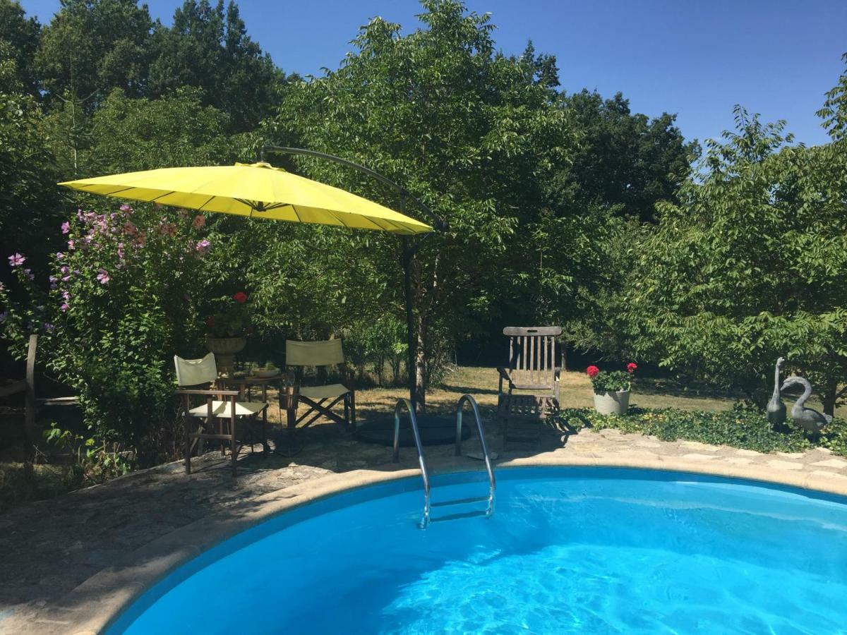 Le Peyrail Bed & Breakfast Les Leves-et-Thoumeyragues Luaran gambar
